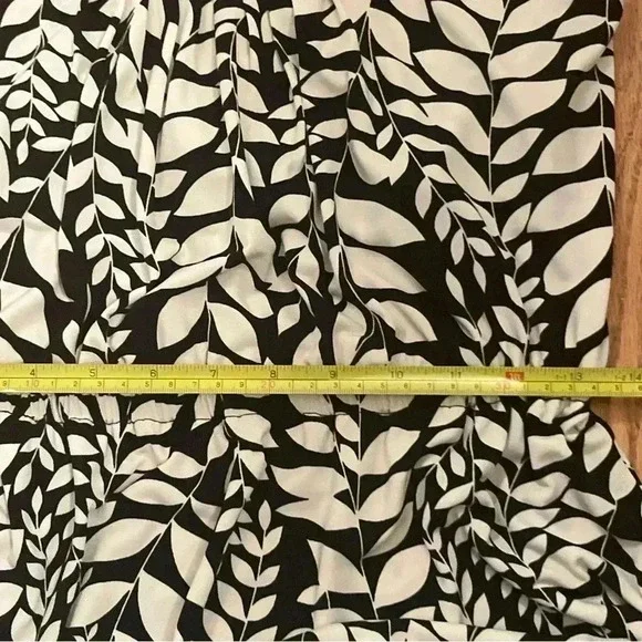 Bisou Bisou Michele Bombot Black And Cream Leaf Pattern Scoopneck Dress Size 6 - Picture 8 of 9
